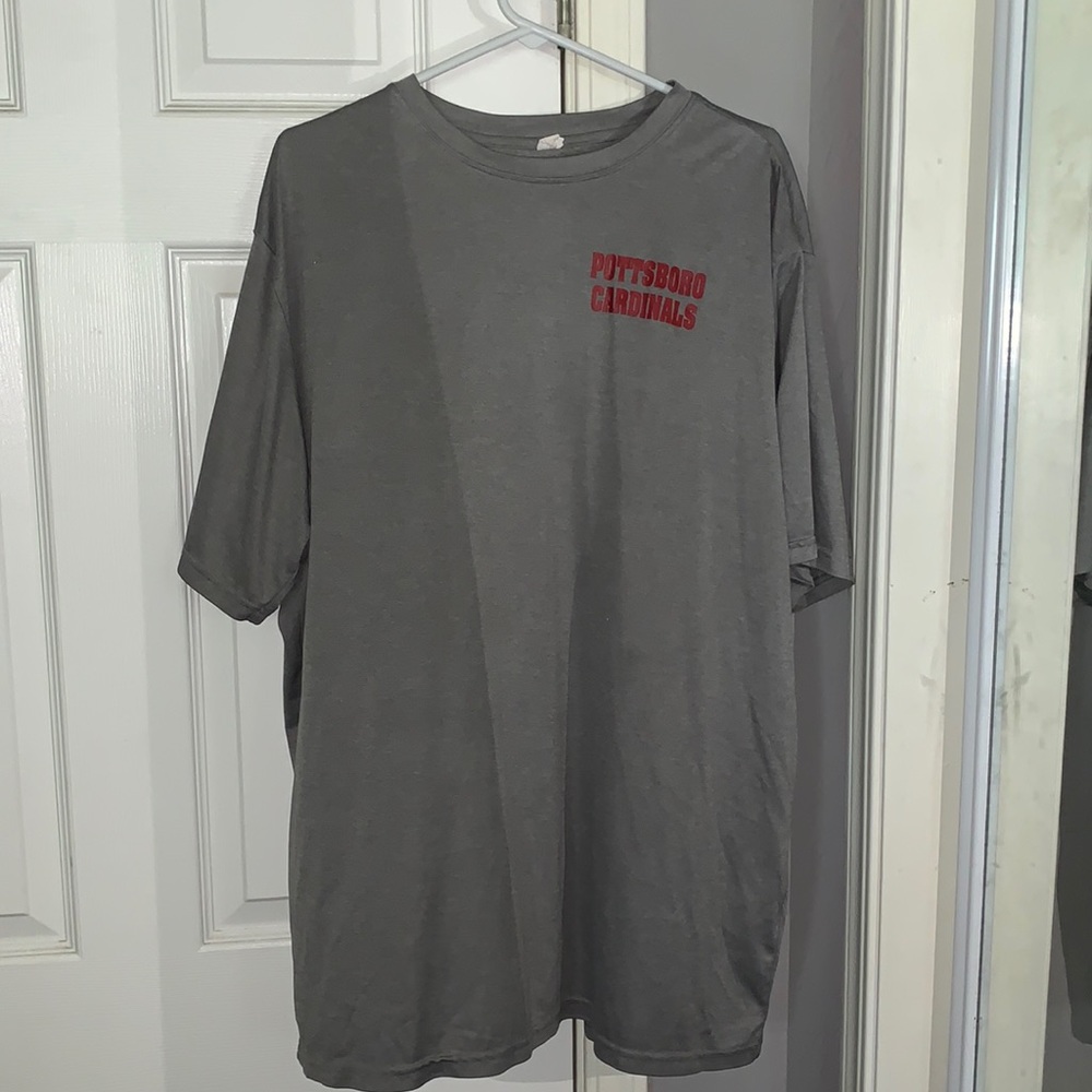 Graphic tee